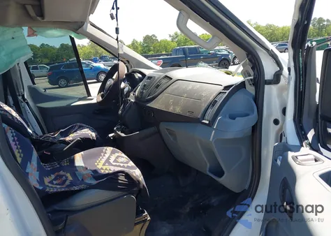 2017 Ford Transit-150 z USA, uszkodzony, nr VIN 1FTYE1CM2HKB56212